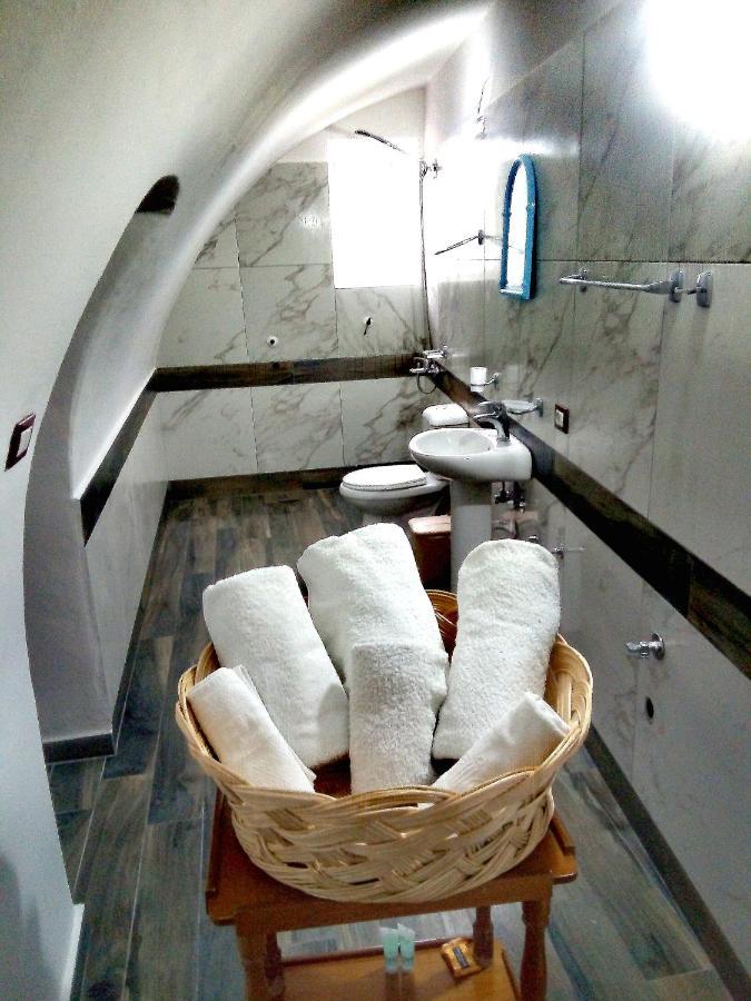 Guesthouse Celo Gjirokastër Exteriör bild
